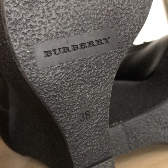 BURBERRY boots - Picture 6 of 10